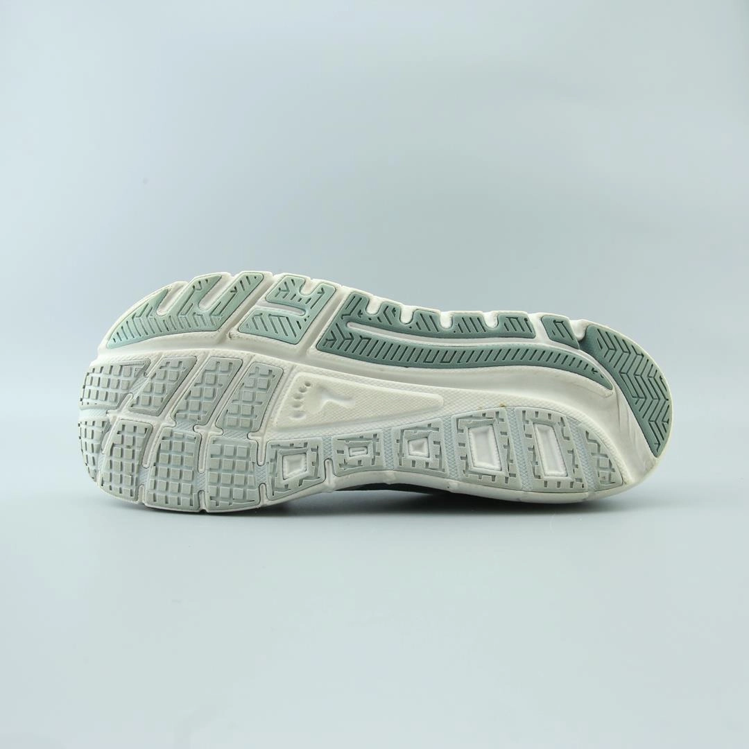 ALTRA PROVISION 4.0 lightweight athletic shoe look