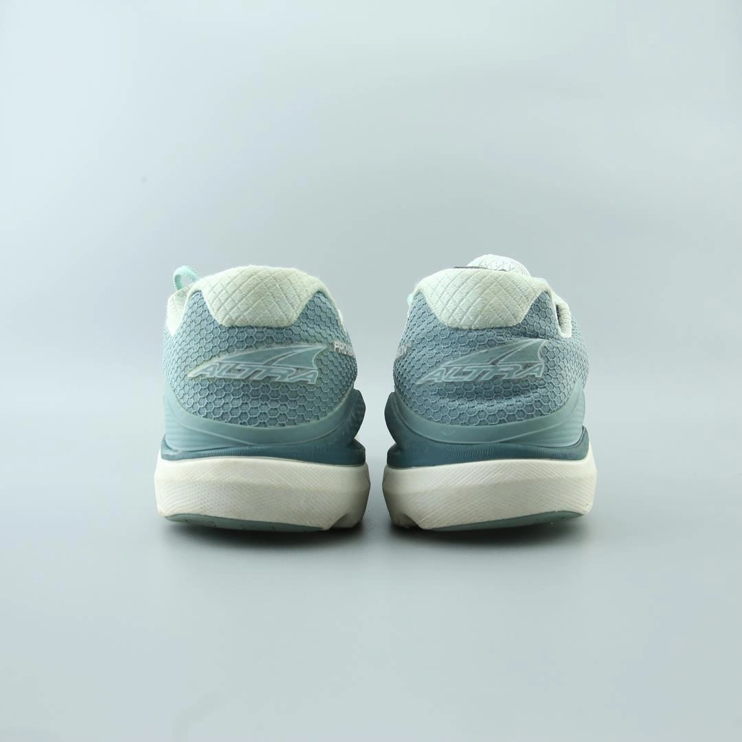 ALTRA PROVISION 4.0 lightweight athletic shoe look
