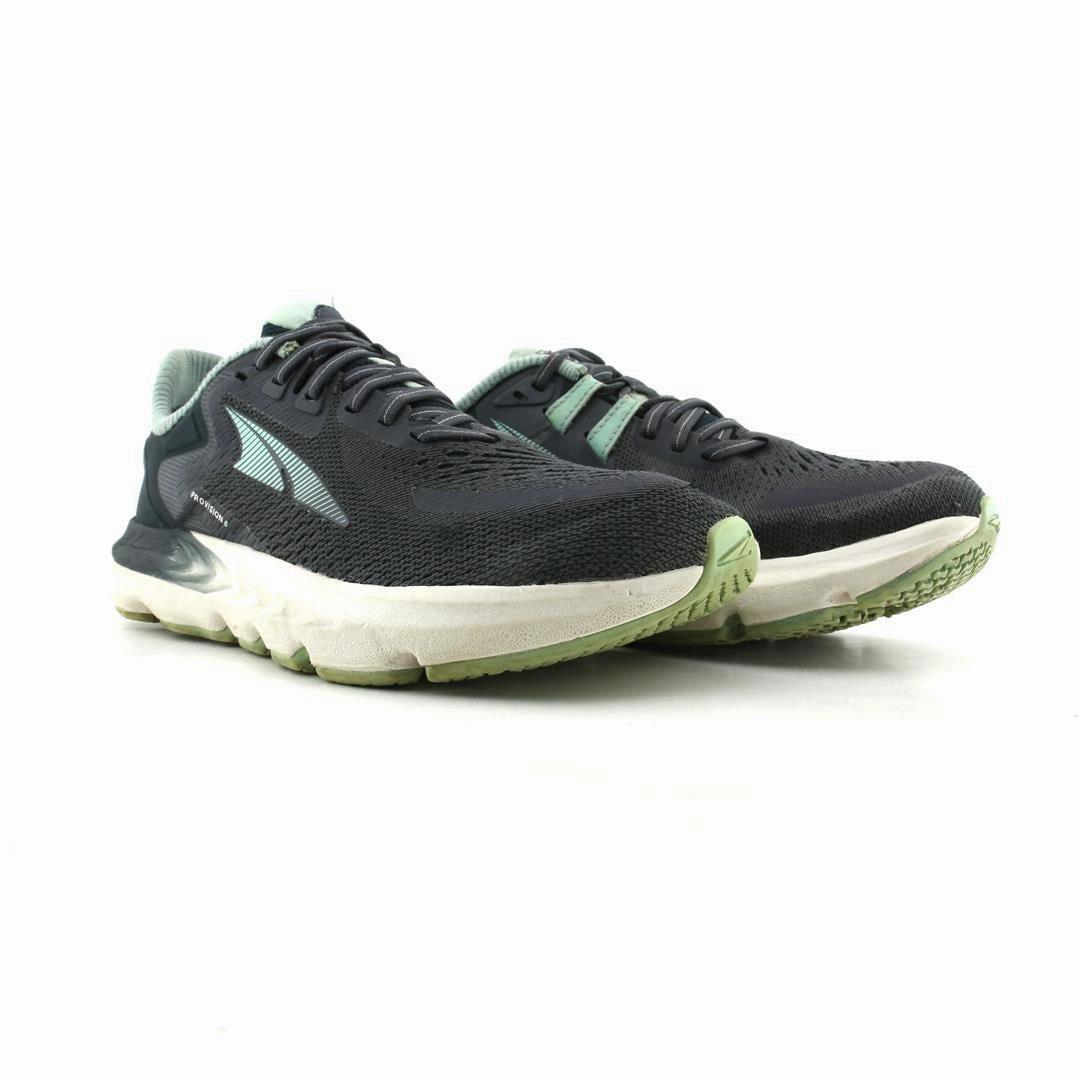 ALTRA PROVISION 6 lightweight athletic shoe look