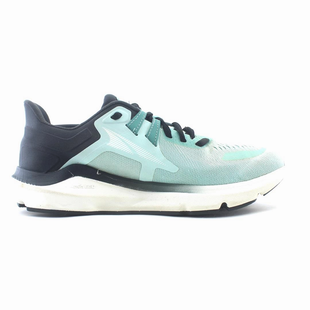 ALTRA PROVISION 6 lightweight athletic shoe look