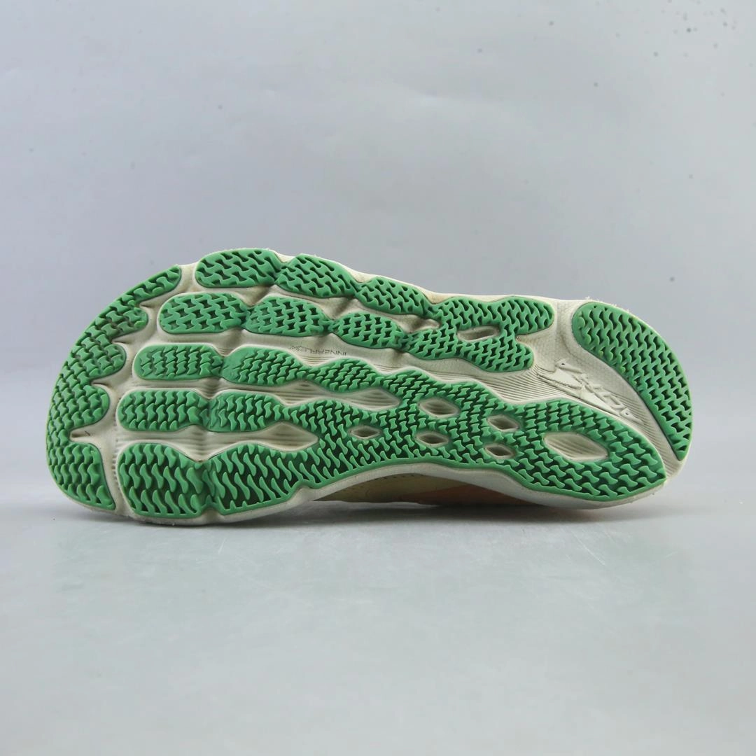 ALTRA PROVISION 7 lightweight athletic shoe look