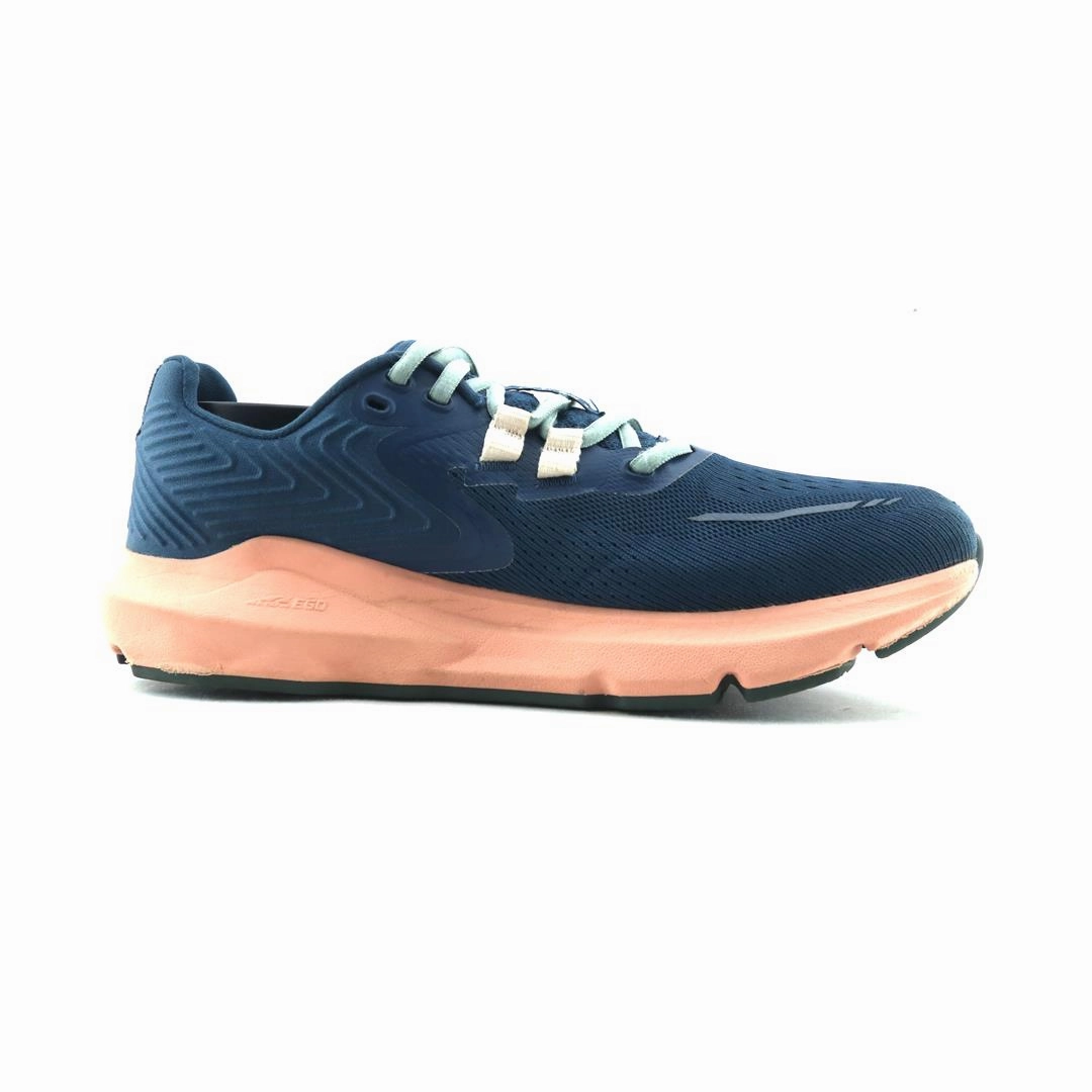 ALTRA PROVISION 7 lightweight athletic shoe look