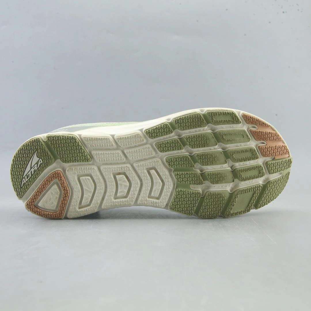 ALTRA RIVERA 2 lightweight athletic shoe look