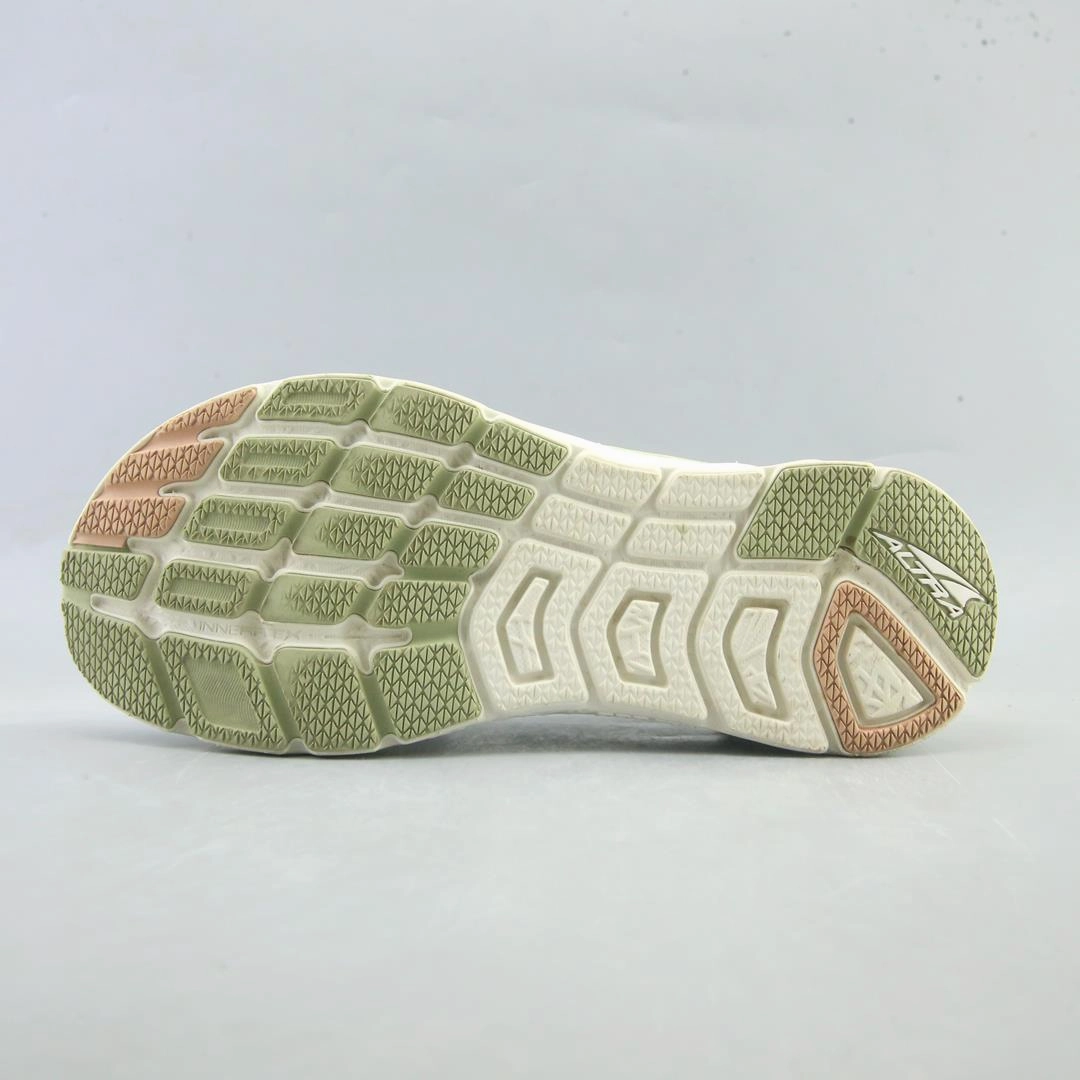 ALTRA RIVERA 2 lightweight athletic shoe look