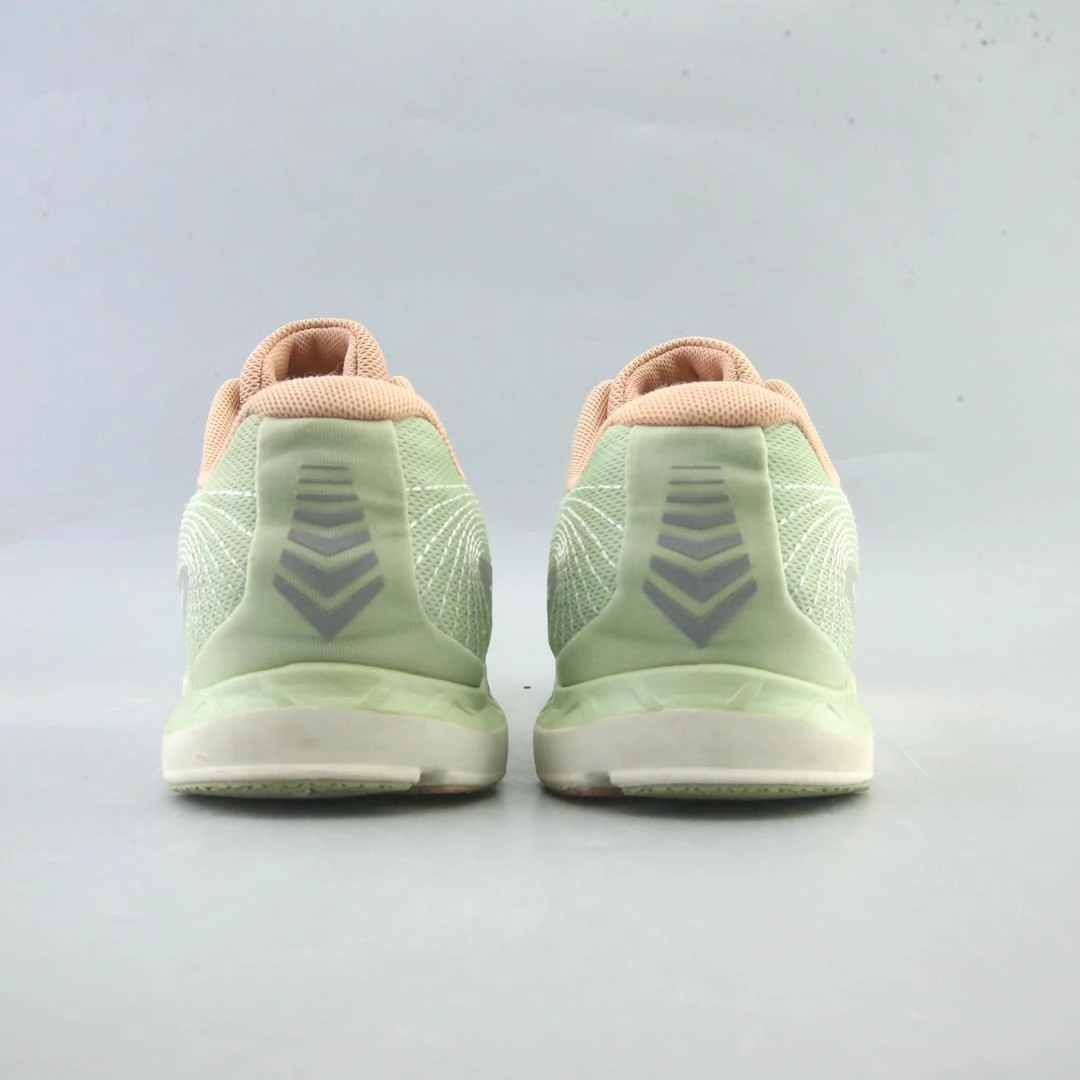 ALTRA RIVERA 2 lightweight athletic shoe look