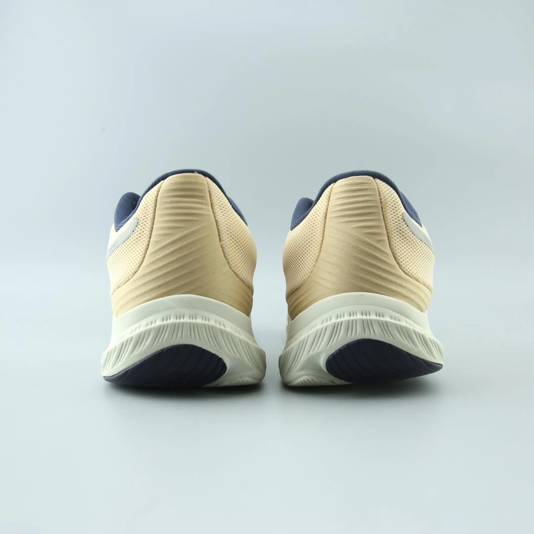 ALTRA RIVERA 3 lightweight athletic shoe look