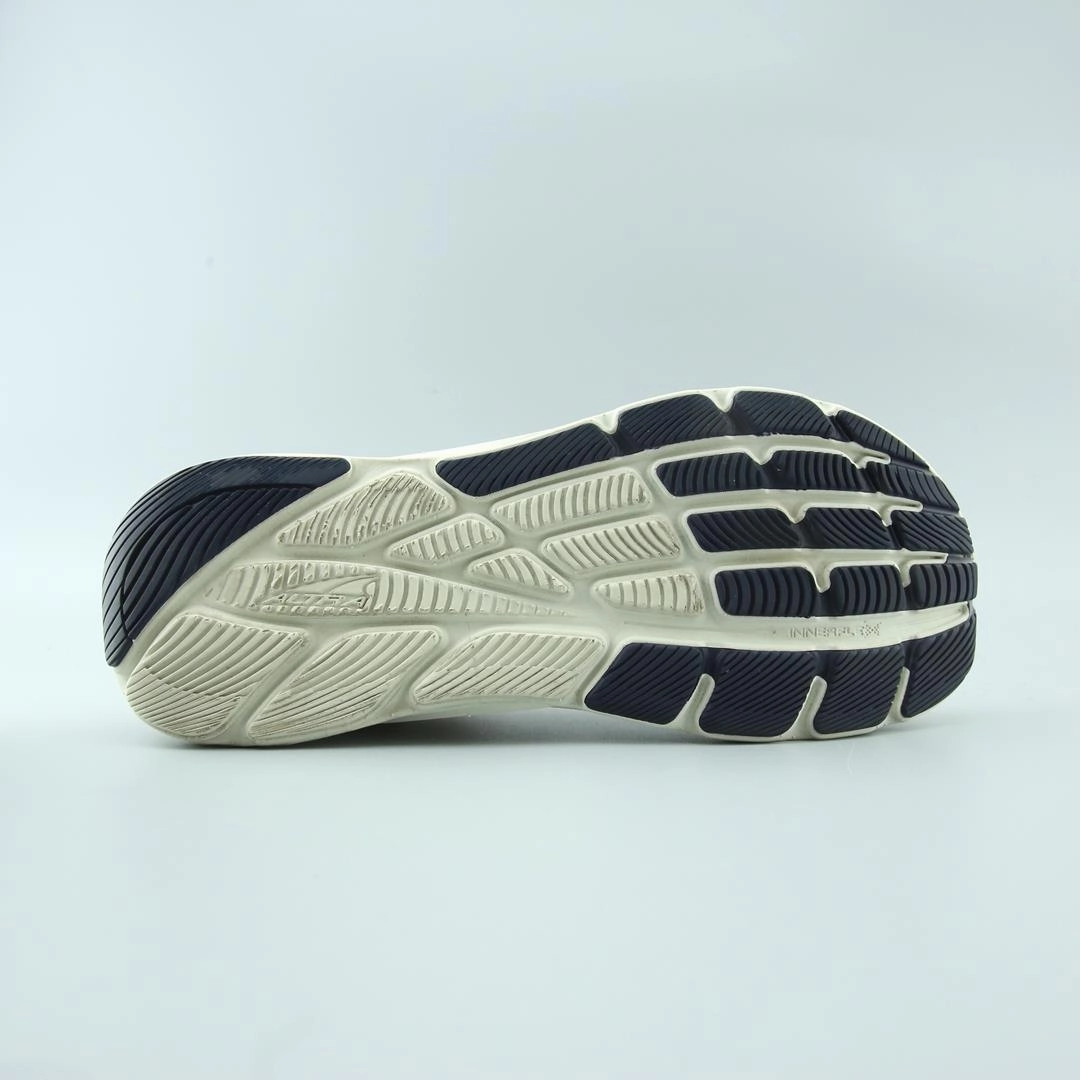 ALTRA RIVERA 3 lightweight athletic shoe look
