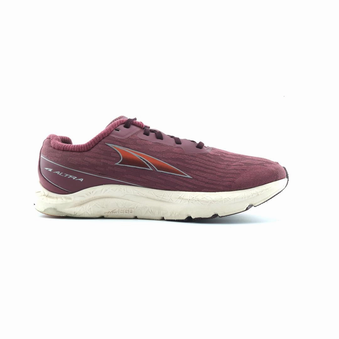 ALTRA RIVERA lightweight athletic shoe look
