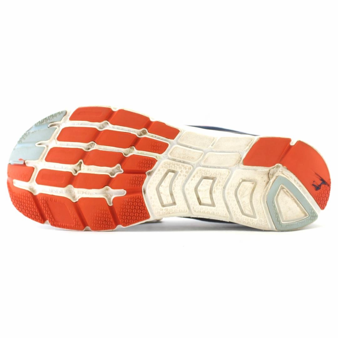 ALTRA RIVERA lightweight athletic shoe look