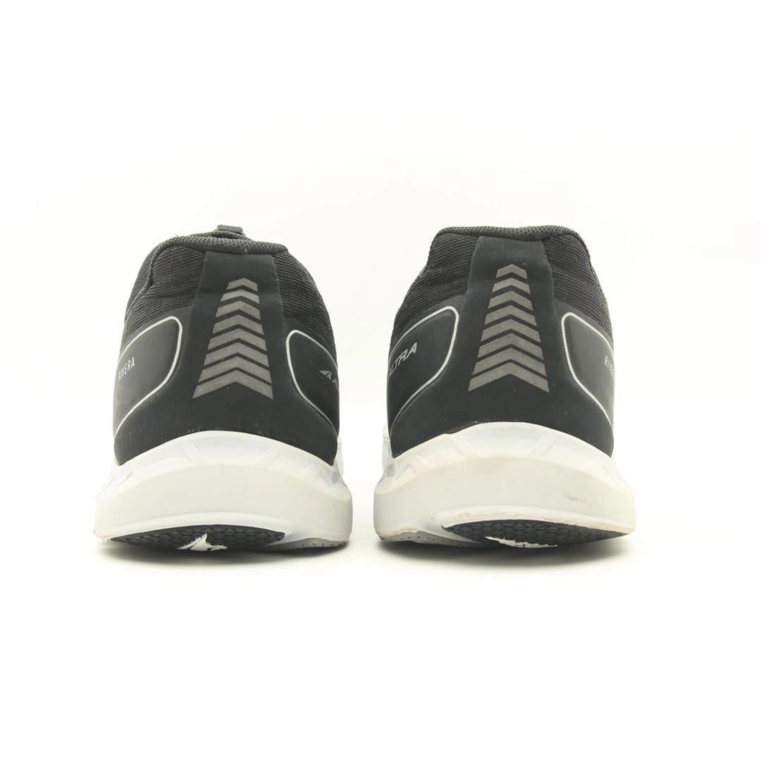 ALTRA RIVERA lightweight athletic shoe look