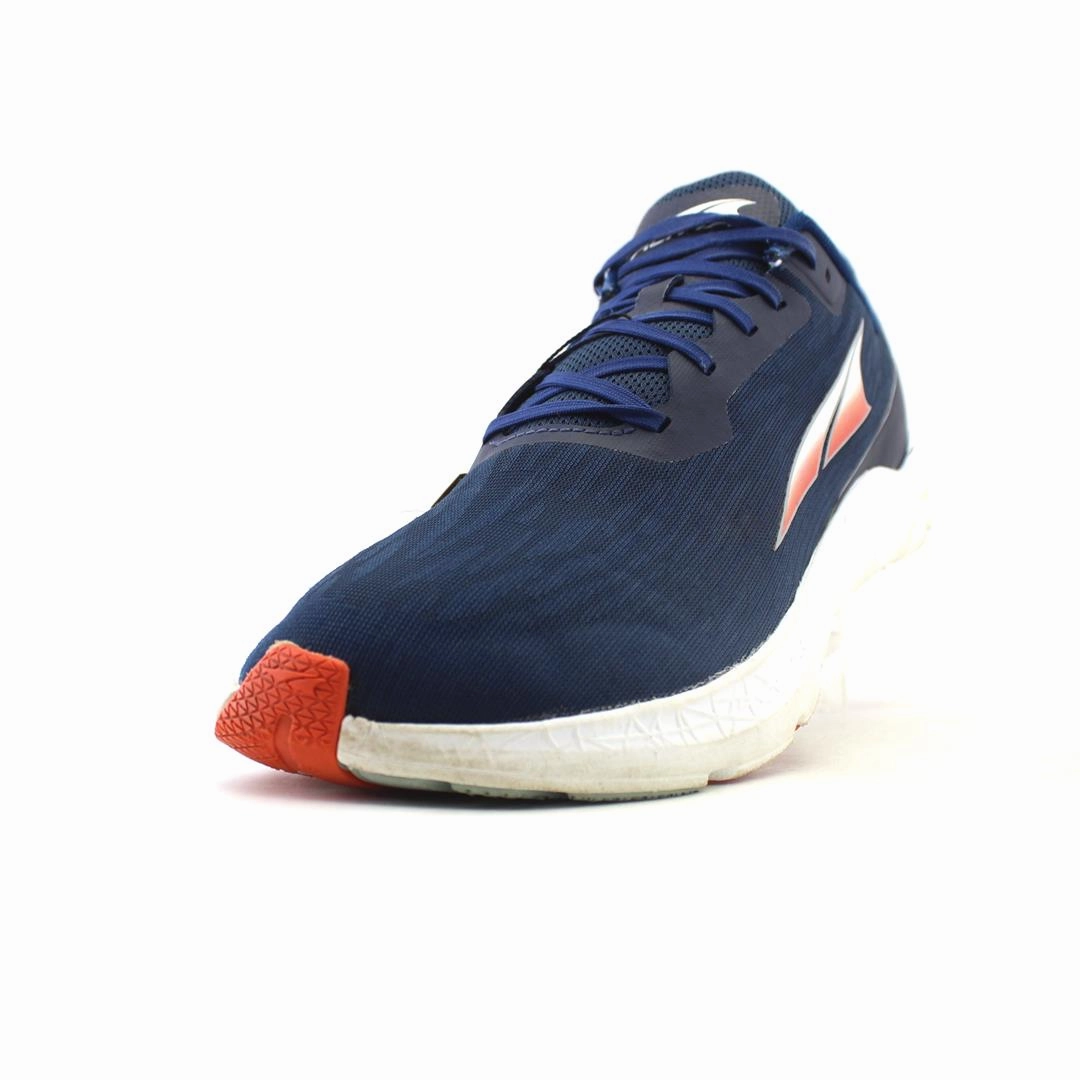 ALTRA RIVERA lightweight athletic shoe look