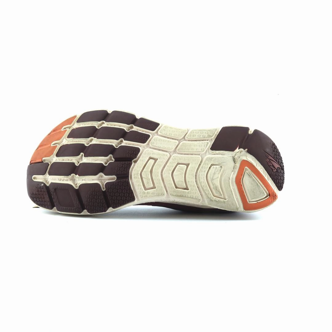 ALTRA RIVERA lightweight athletic shoe look