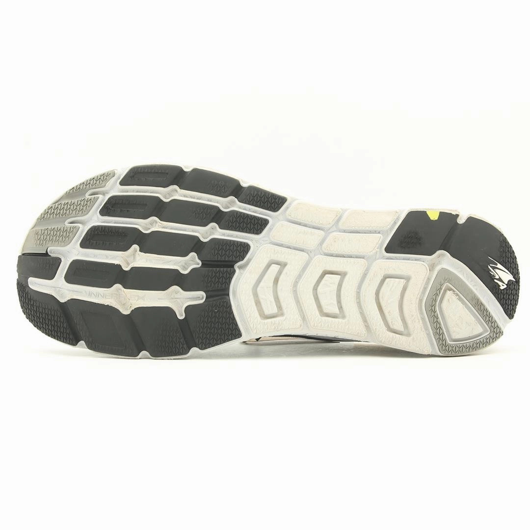ALTRA RIVERA lightweight athletic shoe look