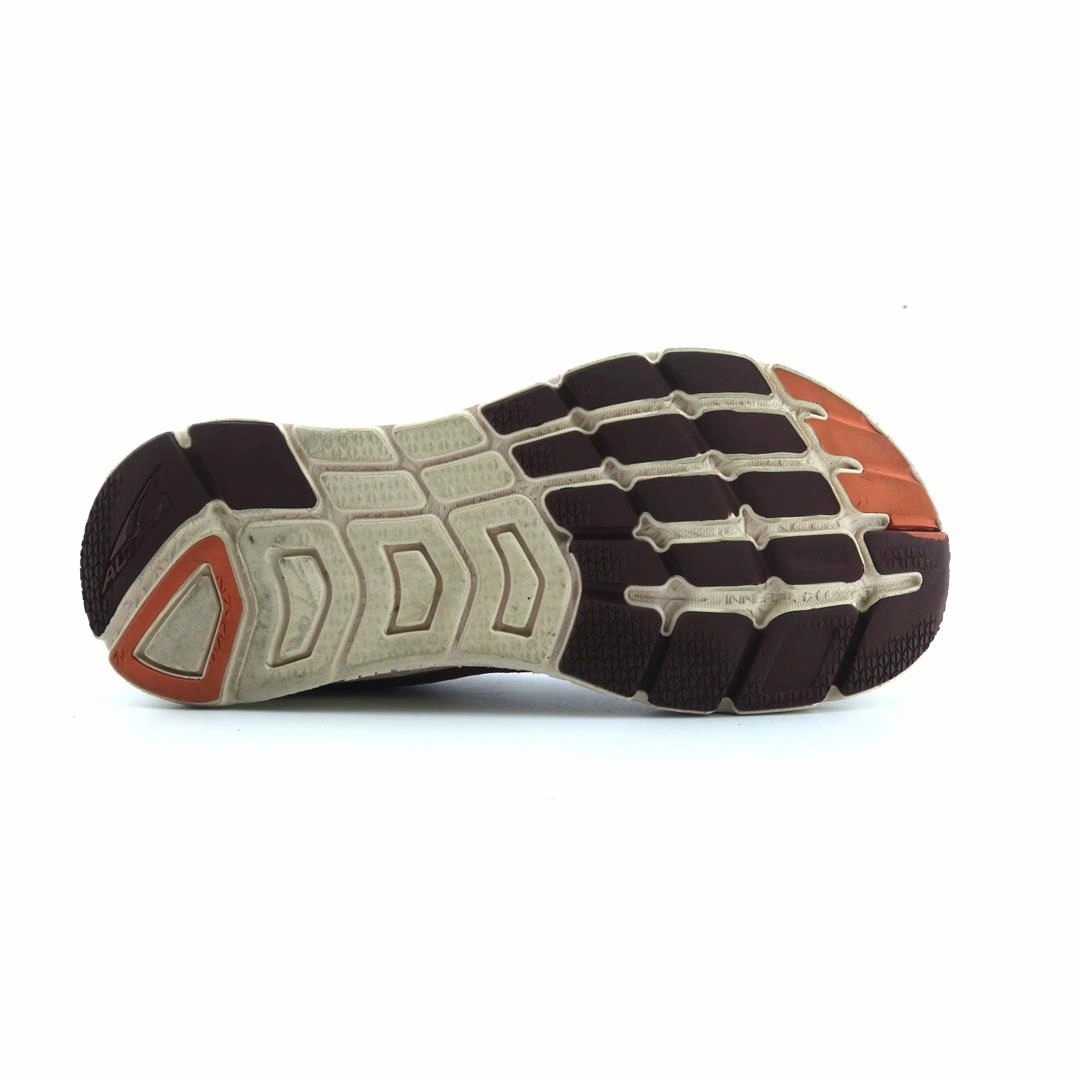 ALTRA RIVERA lightweight athletic shoe look