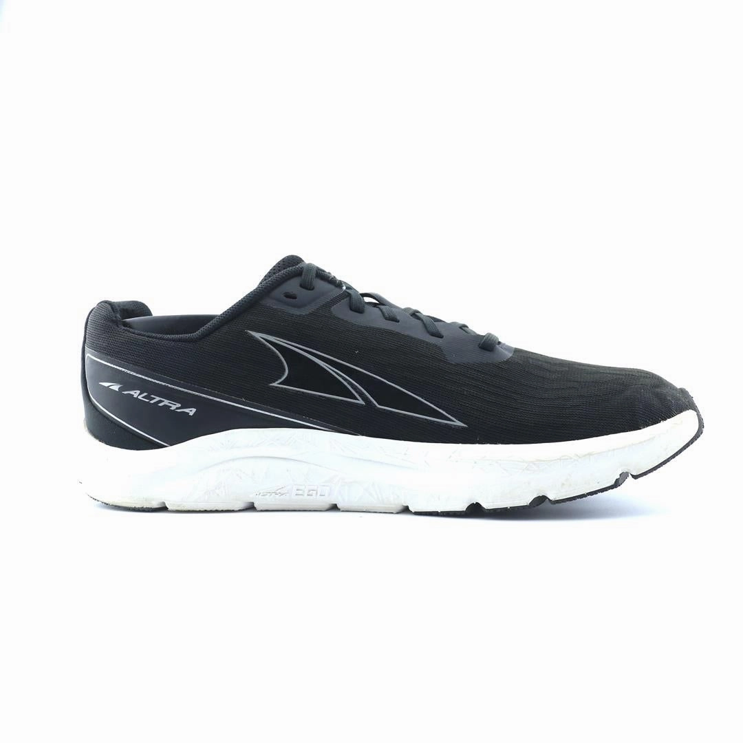 ALTRA RIVERA lightweight athletic shoe look