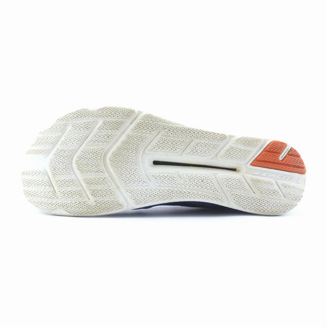 ALTRA SOLSTICE lightweight athletic shoe look
