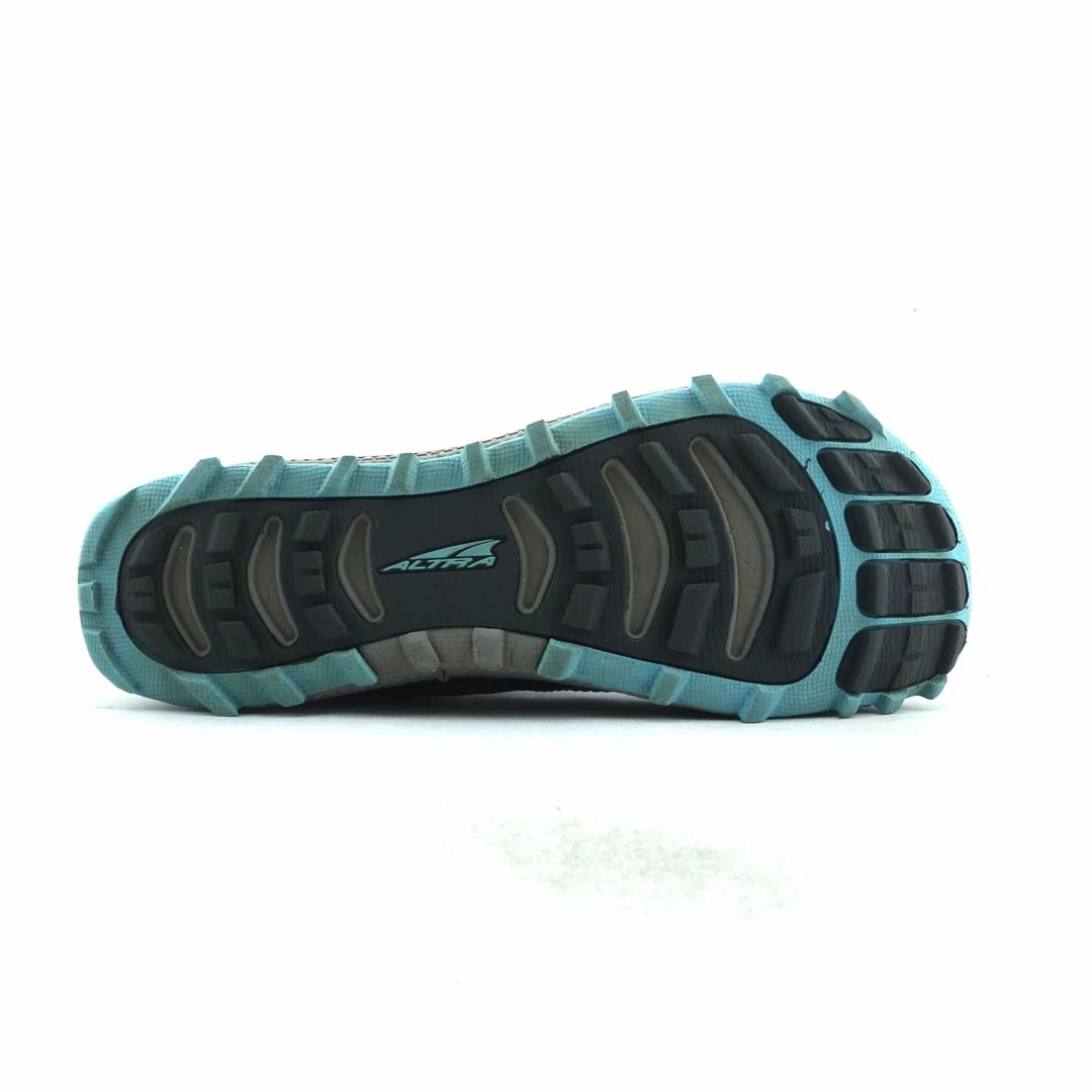 ALTRA SUPERIOR 3.0 lightweight athletic shoe look
