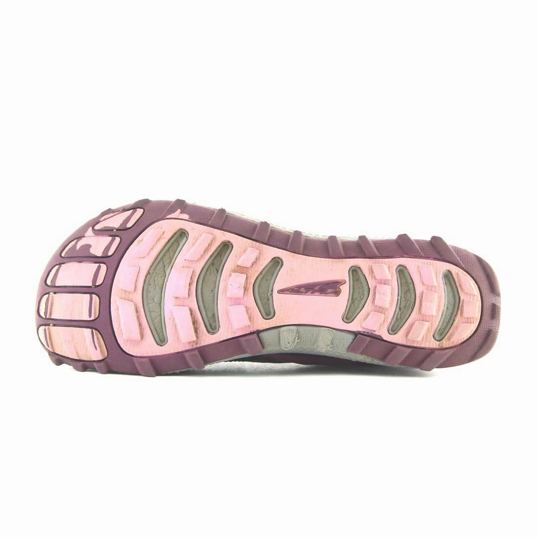 ALTRA SUPERIOR 3.0 lightweight athletic shoe look