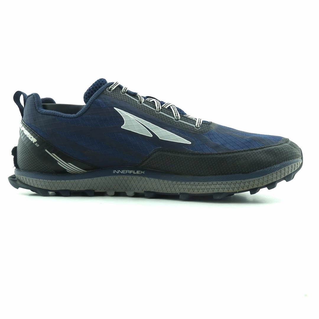 ALTRA SUPERIOR 3.0 lightweight athletic shoe look