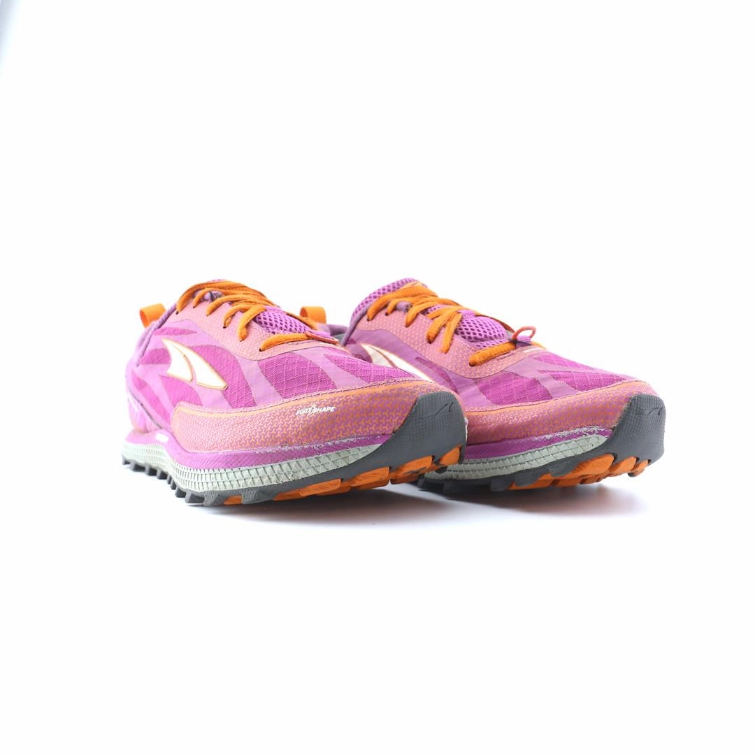 ALTRA SUPERIOR 3.5 lightweight athletic shoe look