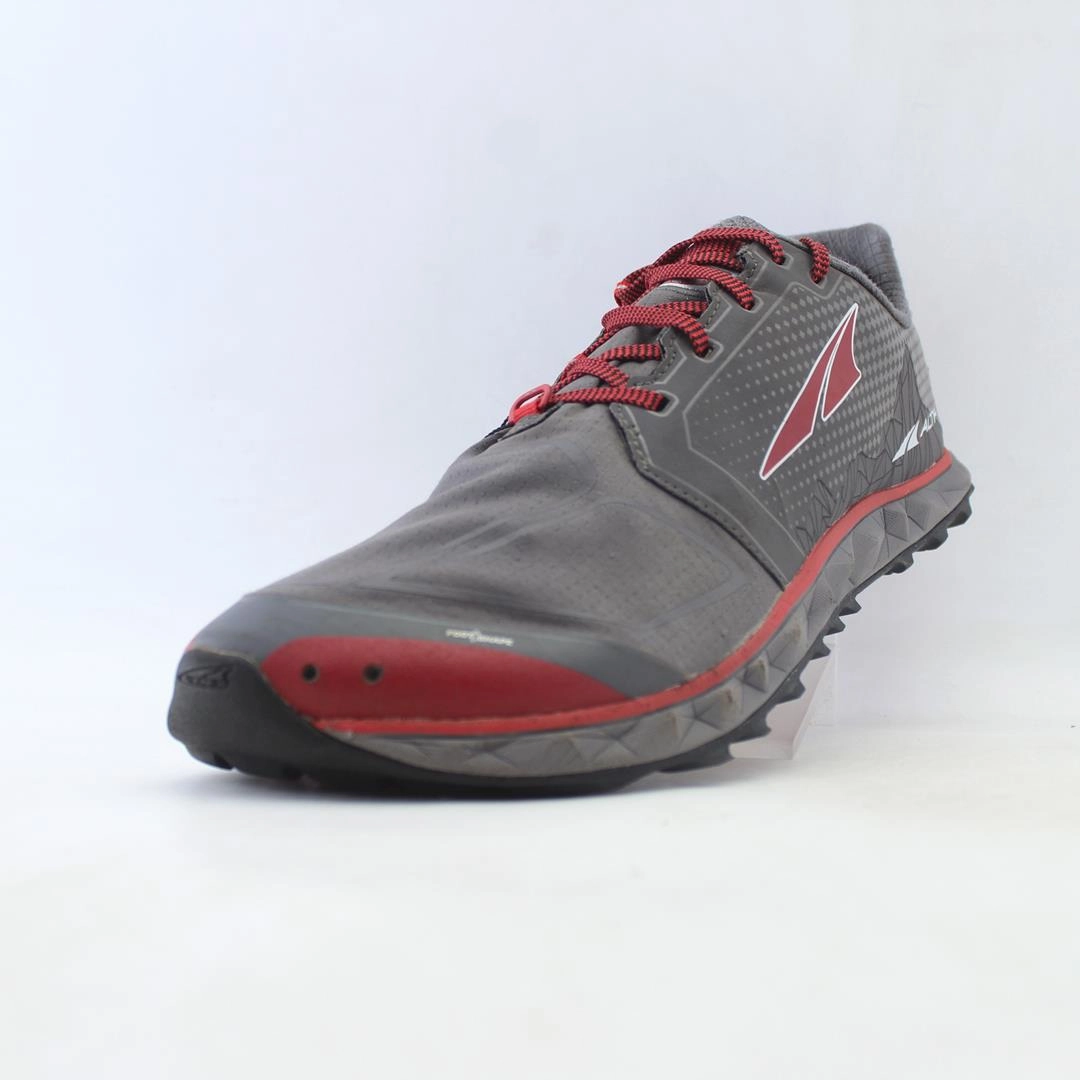 ALTRA SUPERIOR 4 lightweight athletic shoe look