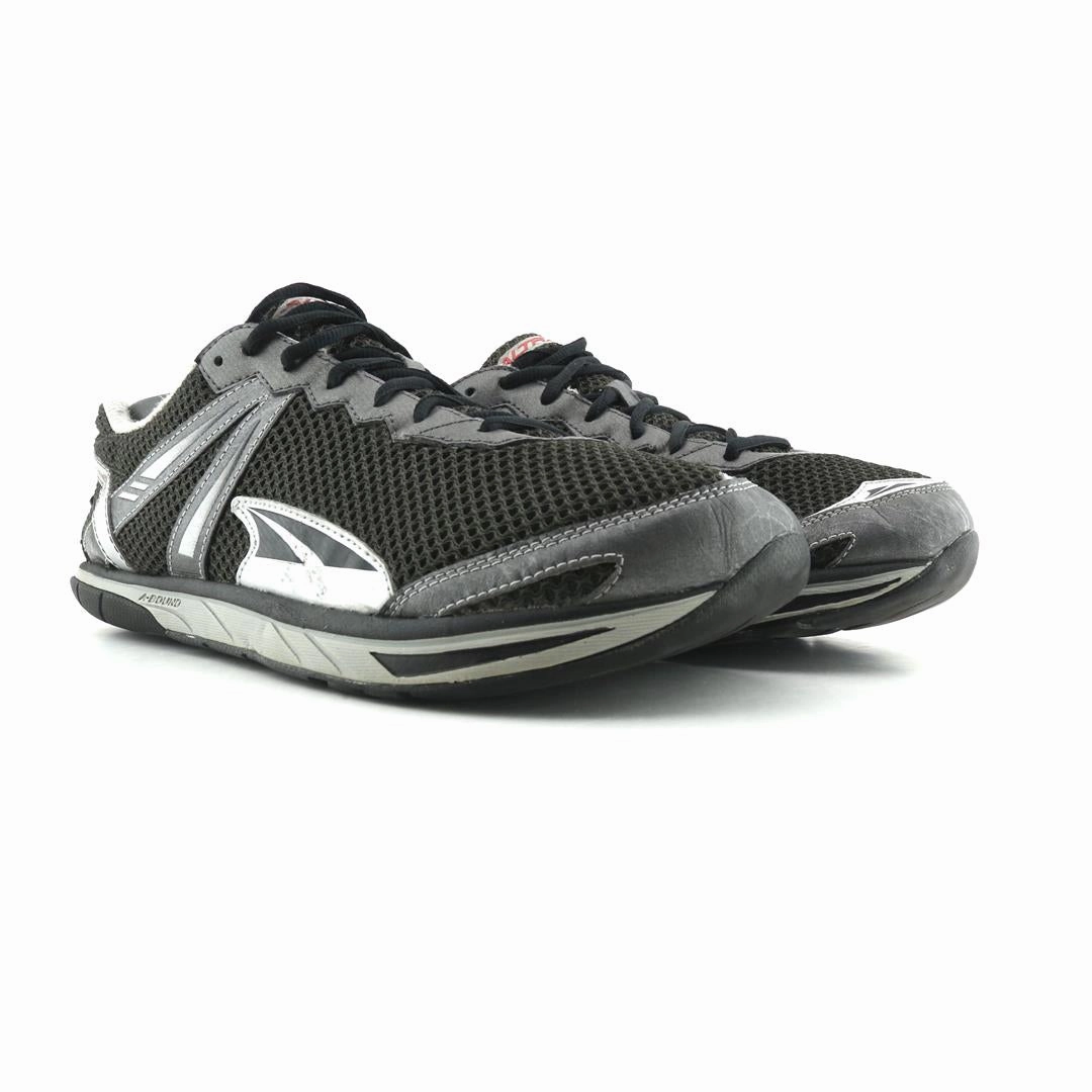 ALTRA THE INSTINCT lightweight athletic shoe look