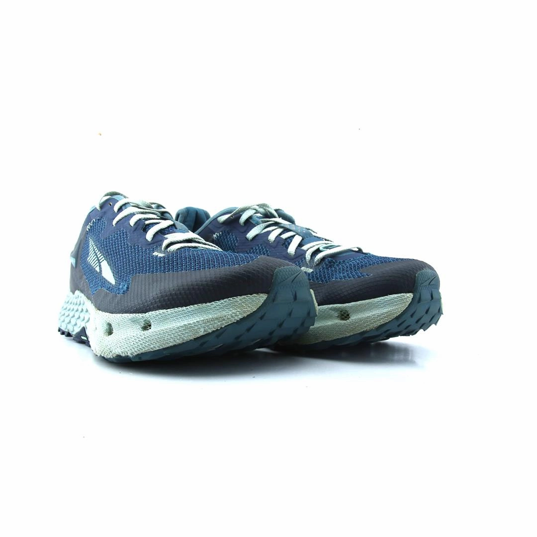 ALTRA  TIMP 4 lightweight athletic shoe look
