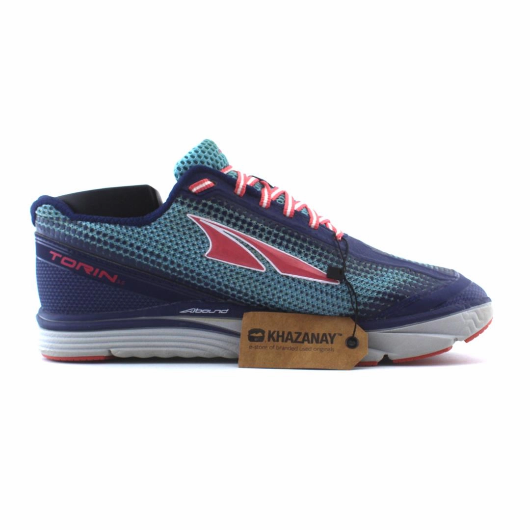 ALTRA  TORIN 3.0 lightweight athletic shoe look