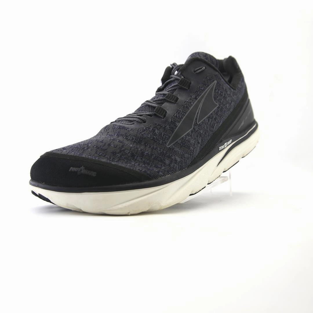 ALTRA TORIN 3.5 KNIT lightweight athletic shoe look