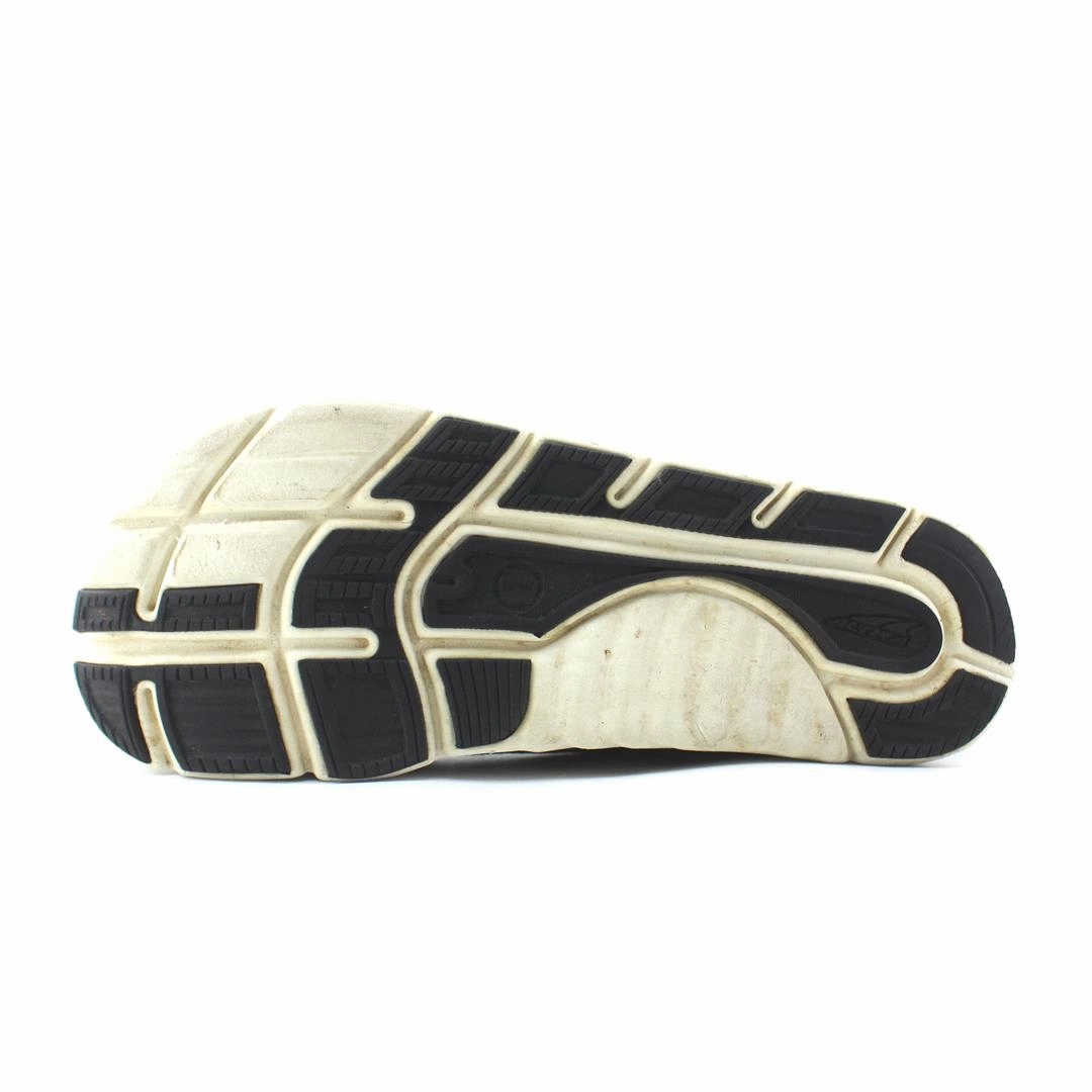 ALTRA TORIN 3.5 KNIT lightweight athletic shoe look