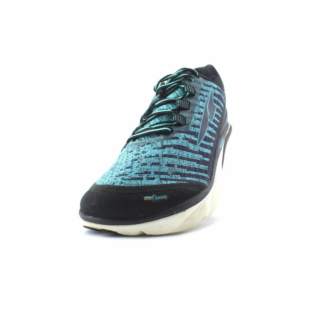 ALTRA TORIN 3.5 KNIT lightweight athletic shoe look