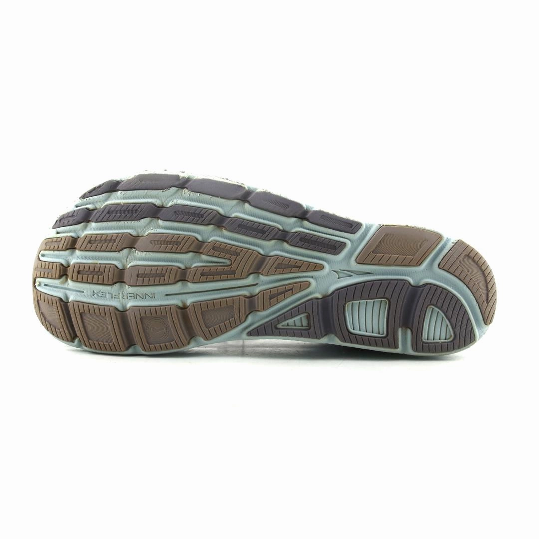 ALTRA TORIN 4.5 lightweight athletic shoe look