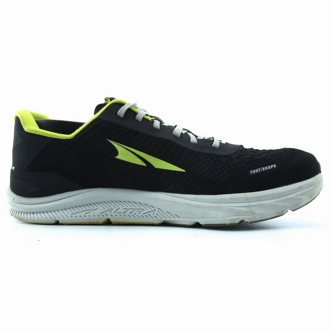 ALTRA TORIN 4.5 lightweight athletic shoe look