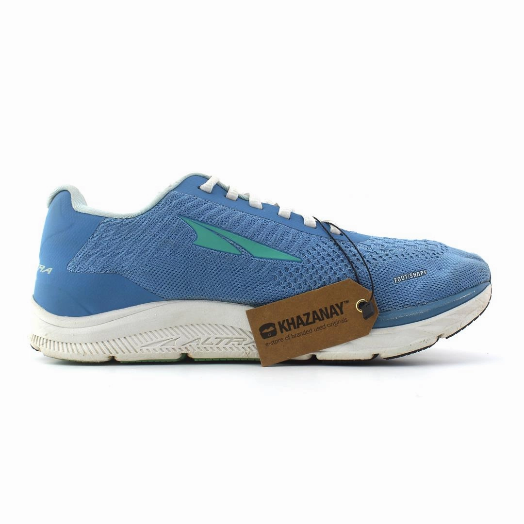 ALTRA TORIN 4.5 lightweight athletic shoe look