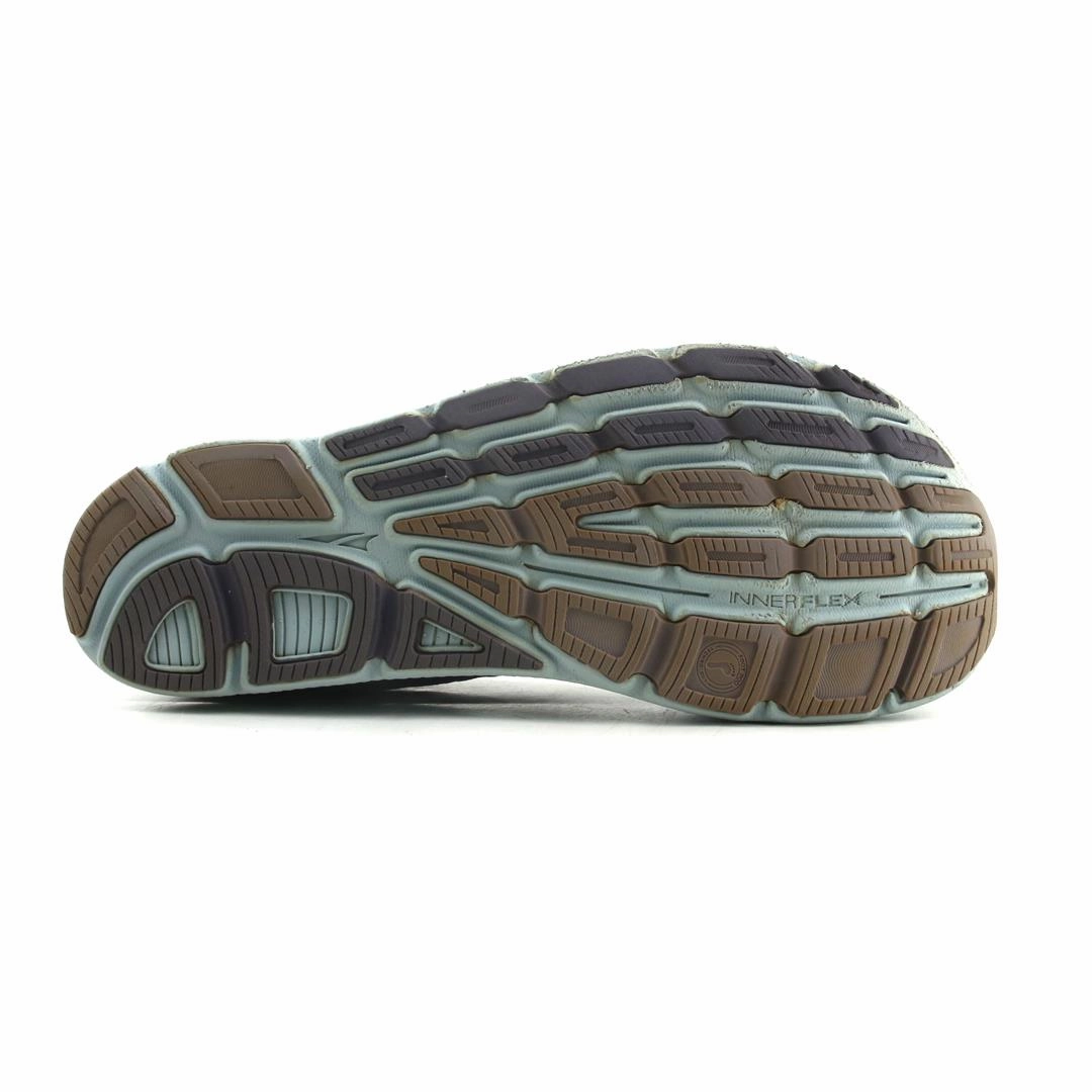 ALTRA TORIN 4.5 lightweight athletic shoe look
