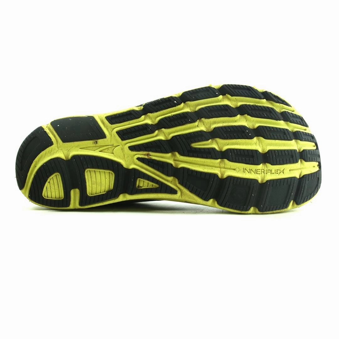 ALTRA TORIN 4 lightweight athletic shoe look