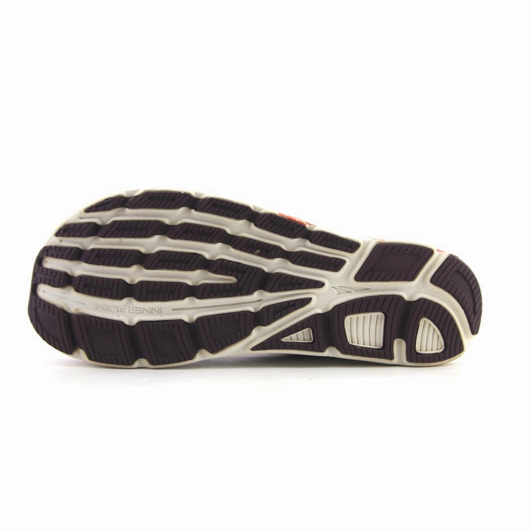 ALTRA TORIN 4 lightweight athletic shoe look