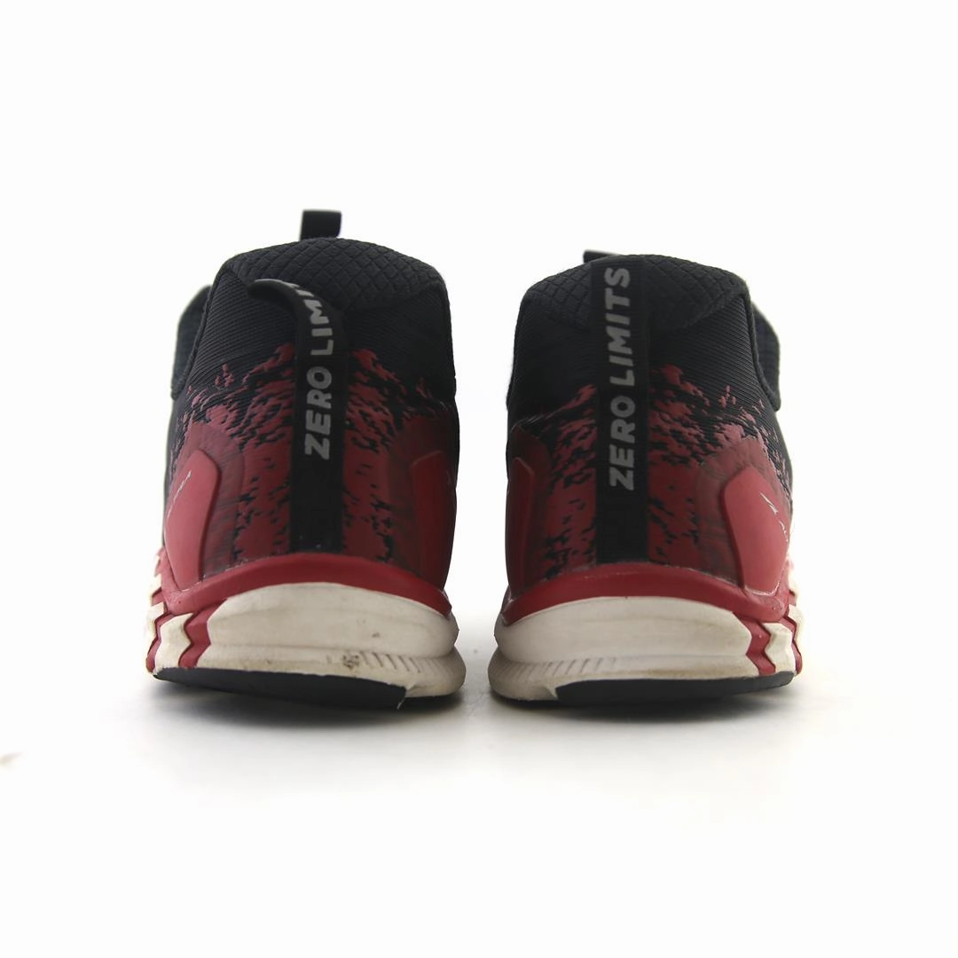 ALTRA TORIN 4 lightweight athletic shoe look