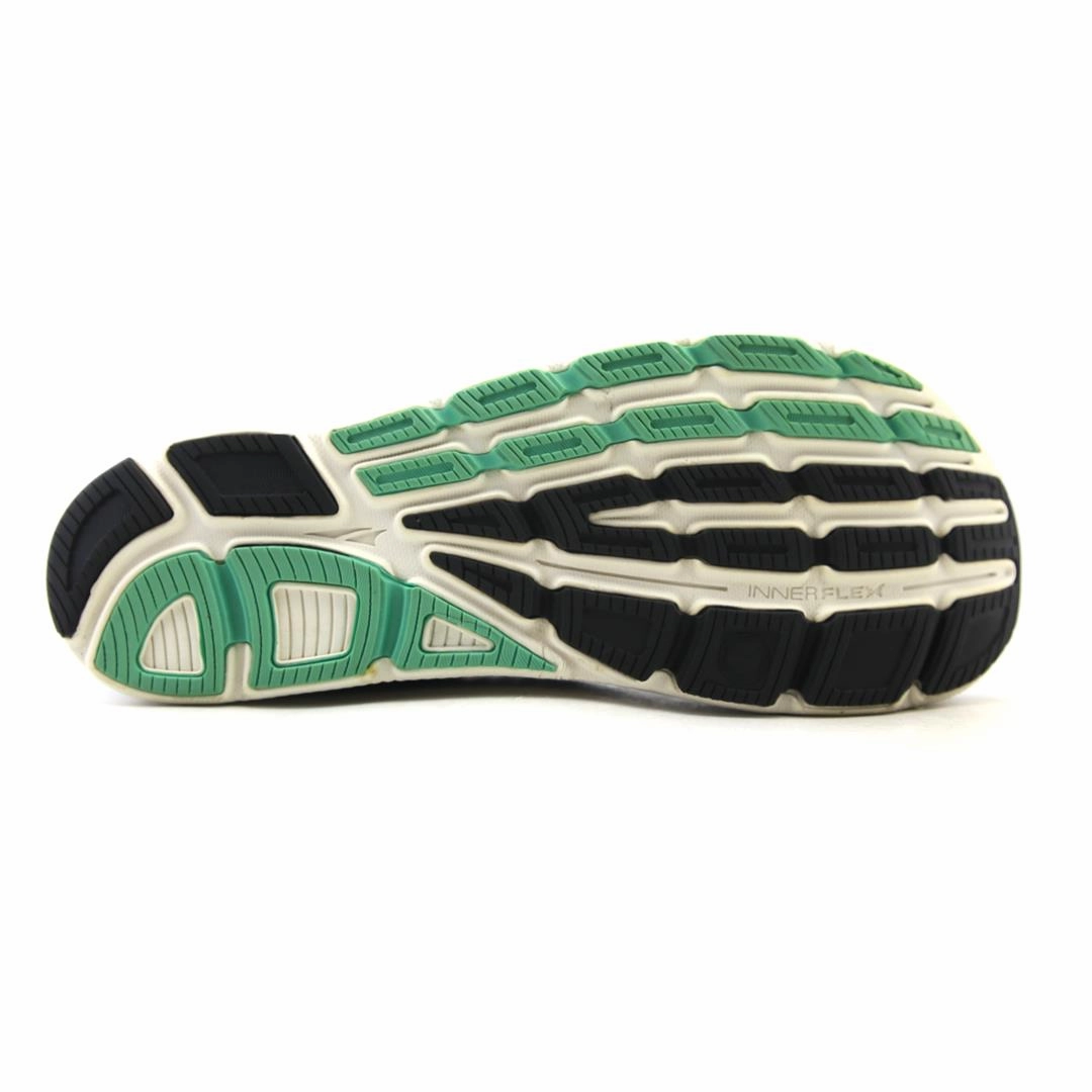ALTRA TORIN 4 lightweight athletic shoe look