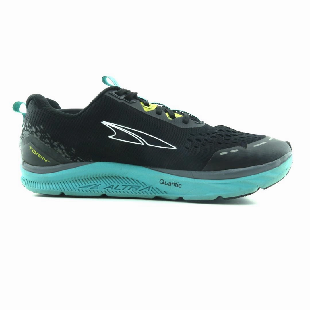 ALTRA TORIN 4 lightweight athletic shoe look