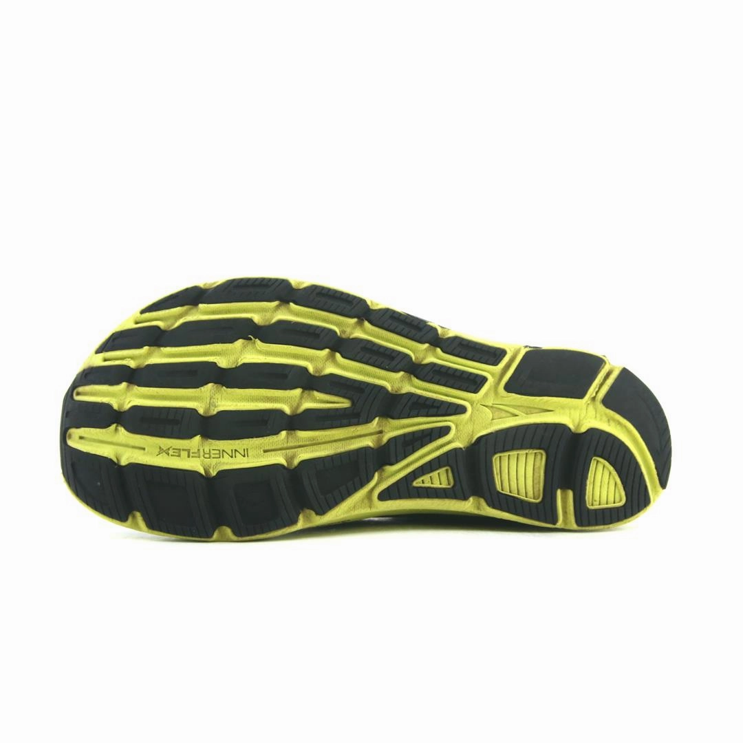 ALTRA TORIN 4 lightweight athletic shoe look