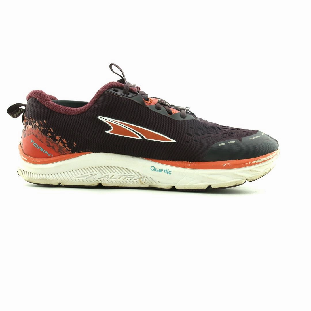 ALTRA TORIN 4 lightweight athletic shoe look