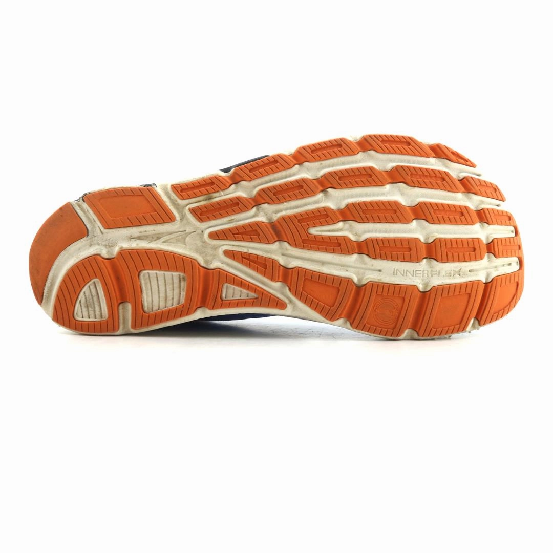 ALTRA TORIN 4 PLUSH lightweight athletic shoe look