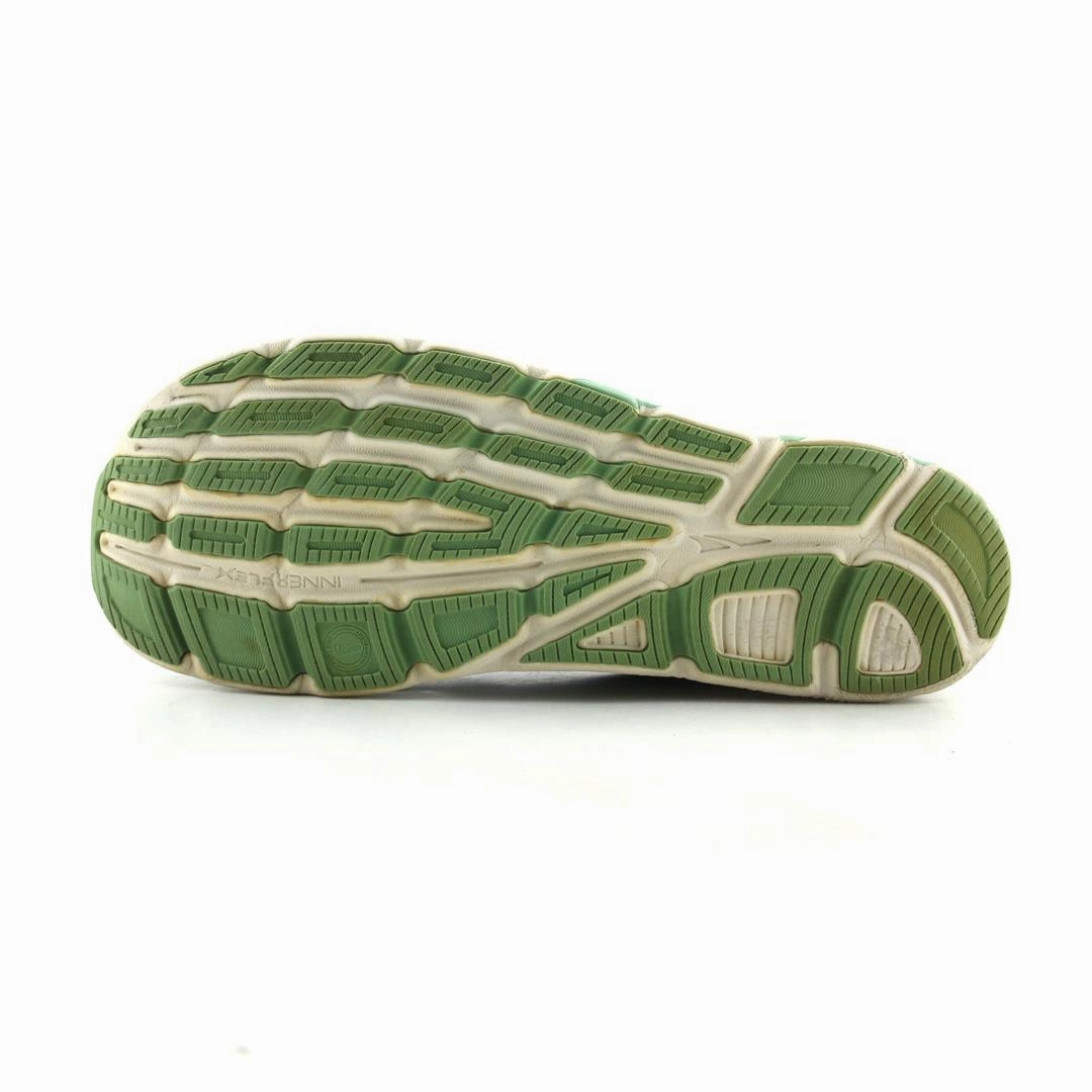 ALTRA TORIN 4 PLUSH lightweight athletic shoe look
