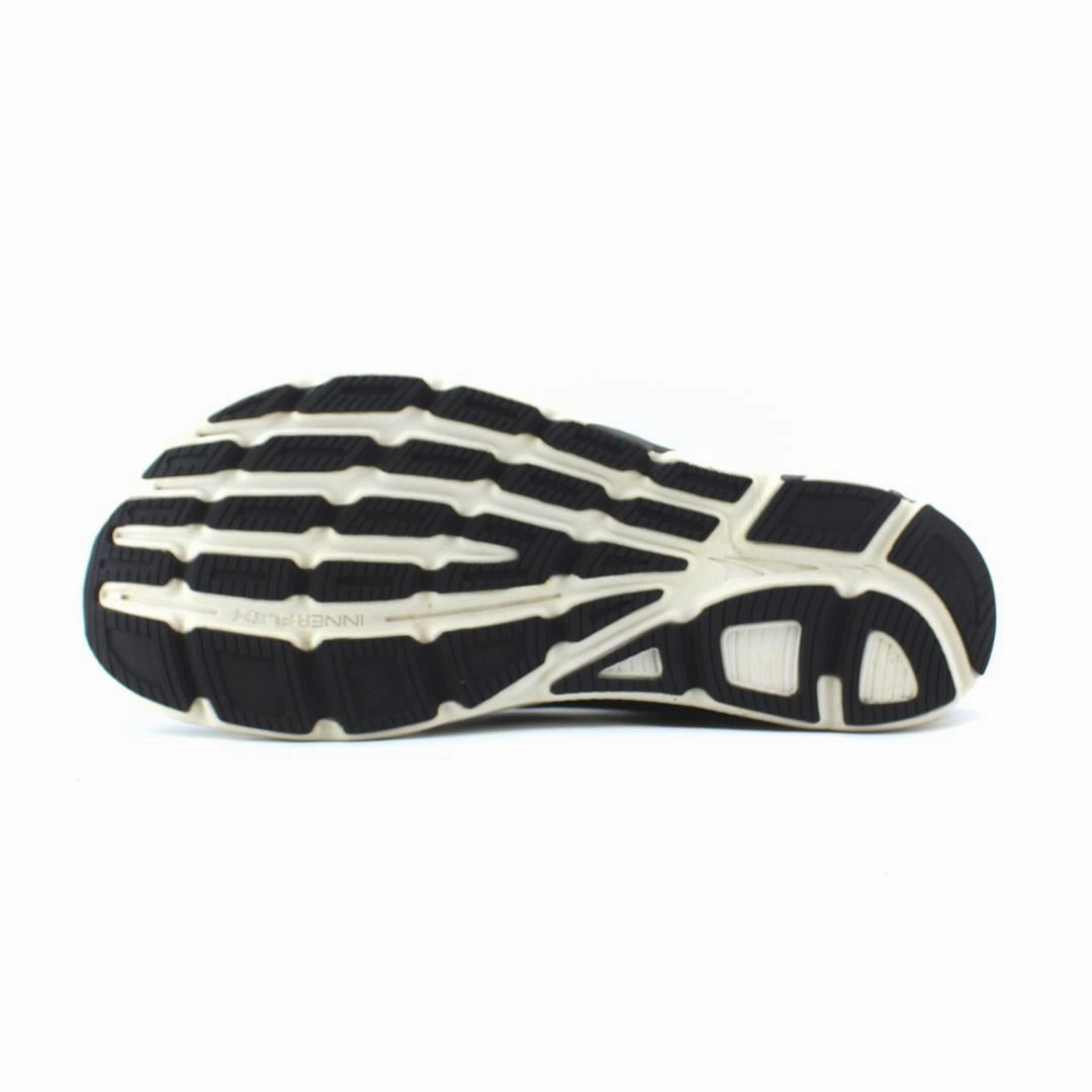 ALTRA TORIN 4 PLUSHS lightweight athletic shoe look
