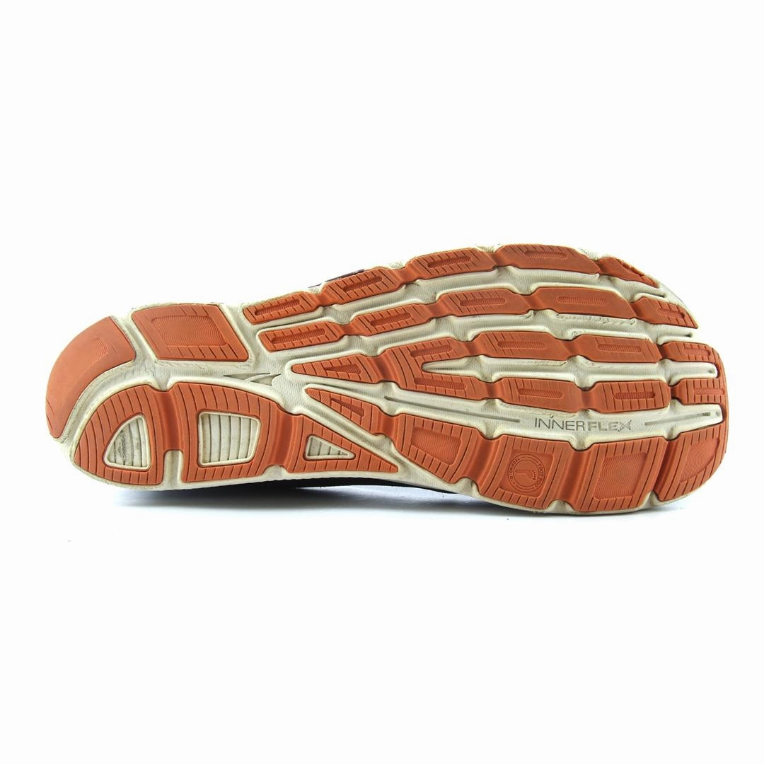 ALTRA TORIN 4 PLUSHS lightweight athletic shoe look