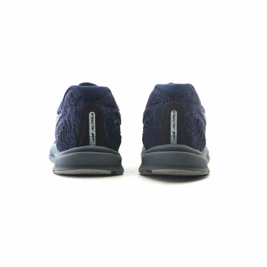 ALTRA TORIN 5 lightweight athletic shoe look