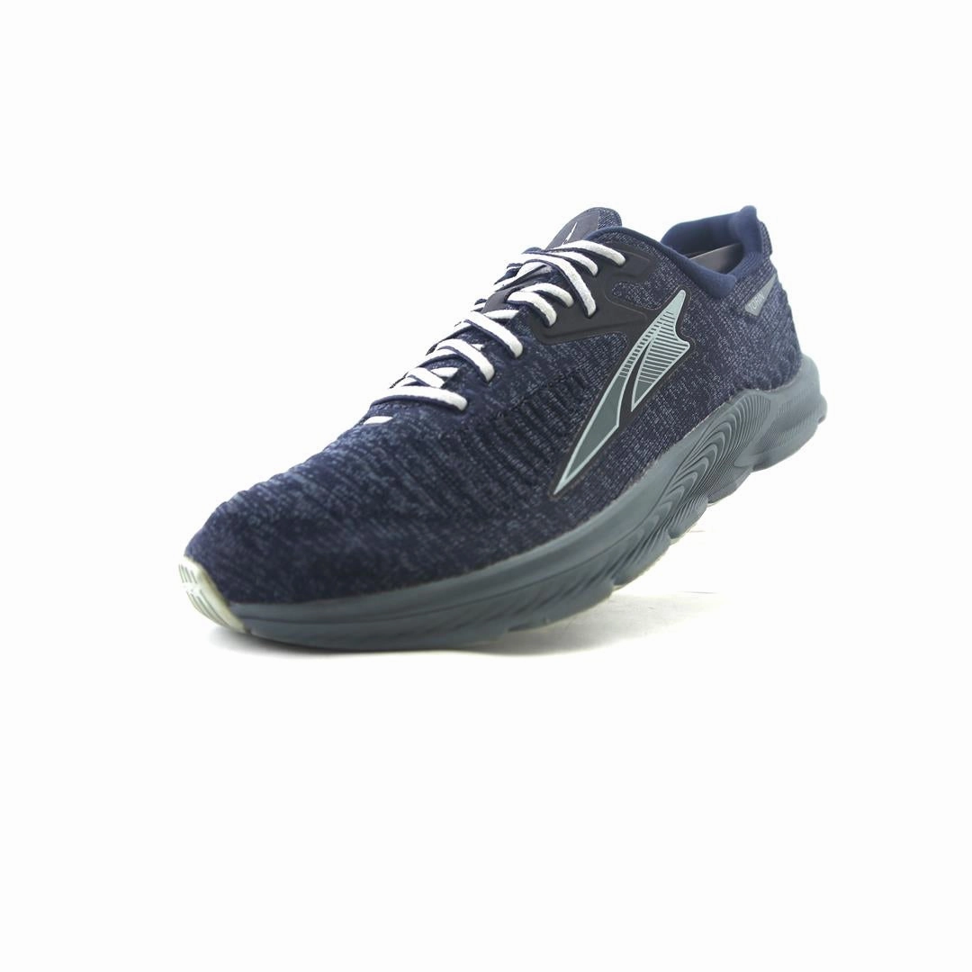 ALTRA TORIN 5 lightweight athletic shoe look