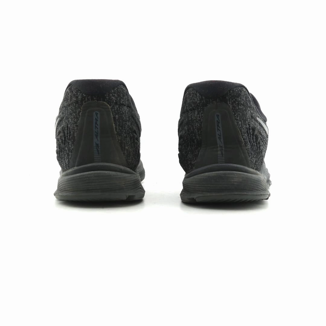 ALTRA TORIN 5 lightweight athletic shoe look