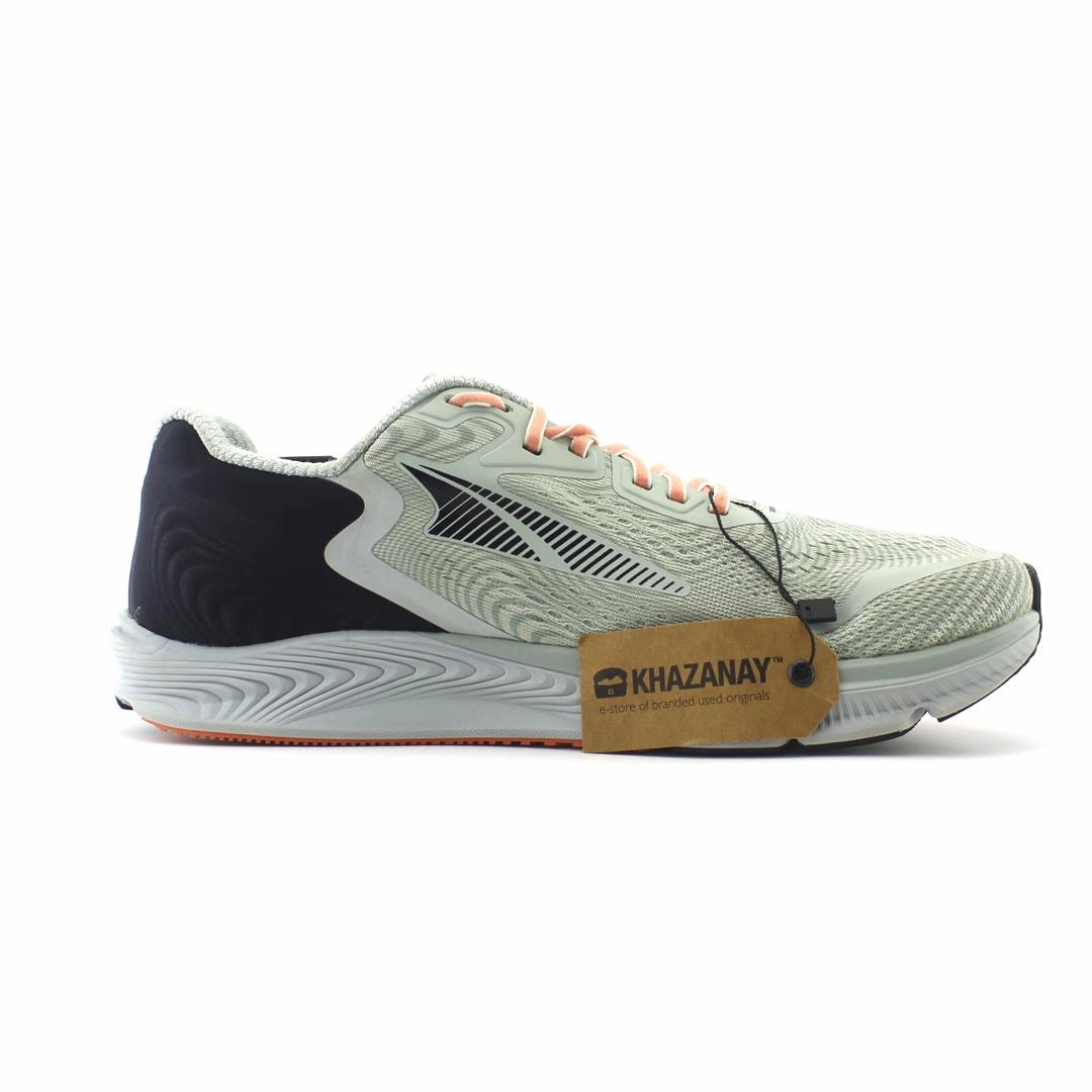 ALTRA TORIN 5 lightweight athletic shoe look